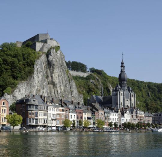 Vakantiestudio Ciney Chapois Exteriör bild